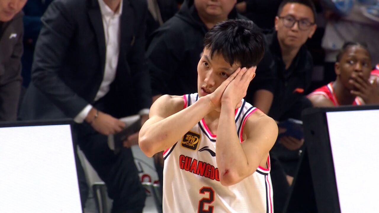 主裁判冷静